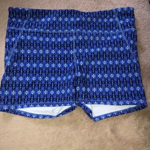 GapFit gfast purple geo print short